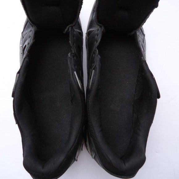 SIZE 11.5. Puma Men’s athletic shoes. main image 5